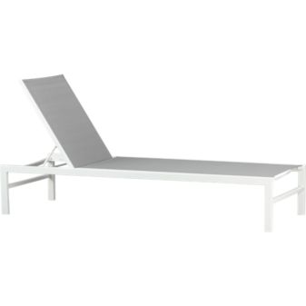 BaskLoungerWhite3QS10