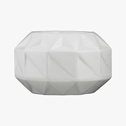 bennie low vase-planter