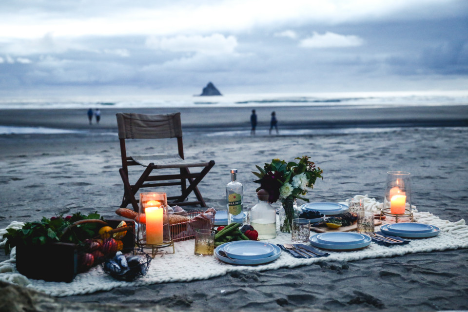 How to Throw a Dinner Party on the Beach CB2 Blog