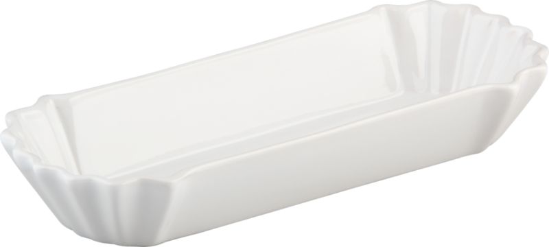 hot dog plate. 8"Wx3"Dx1.5"H
