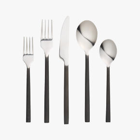 20-piece pattern 127 flatware set