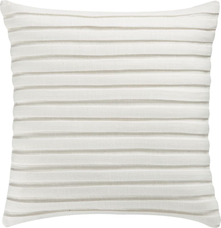 pleat pillow