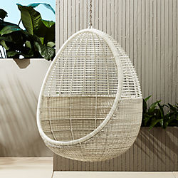 pod hanging chair