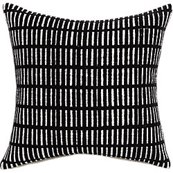 prim 18" pillow