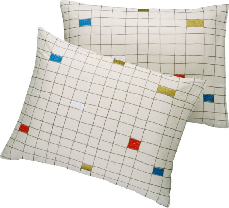 set of two standard shams. 26"Wx20"H