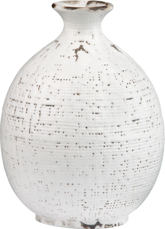 wide space vase. 8.5"dia.x10.25"H