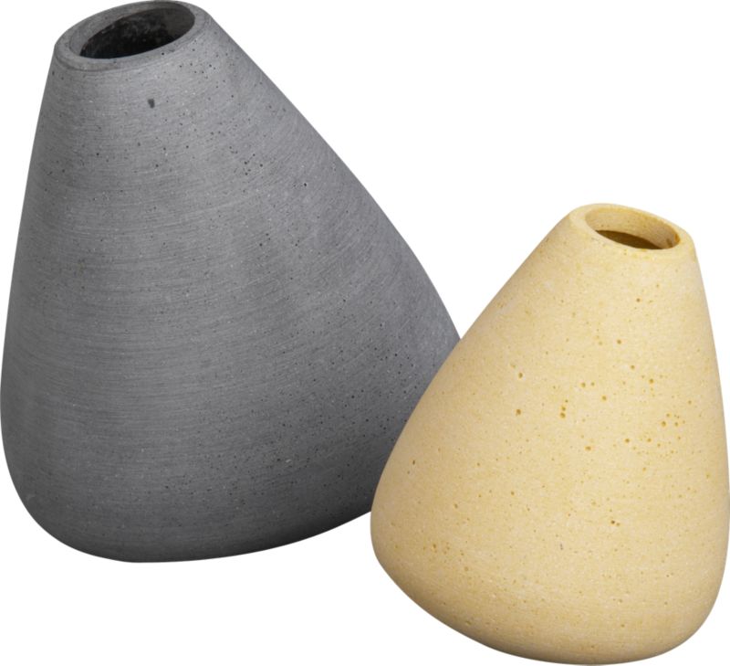 tilt vases