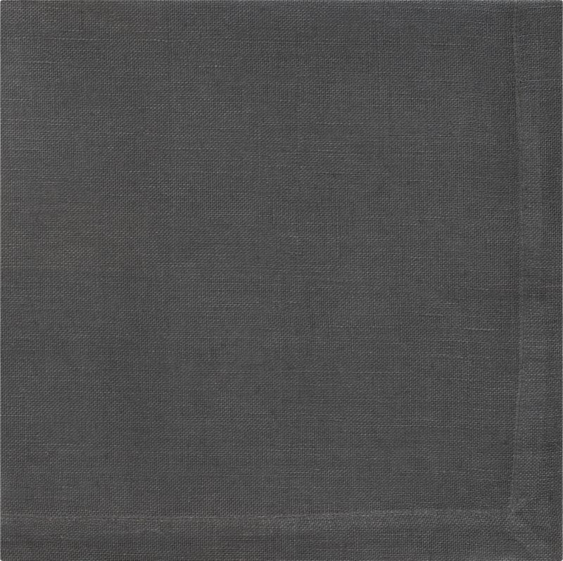 uno carbon linen napkin. 22" sq.