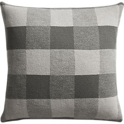 victor 18" pillow