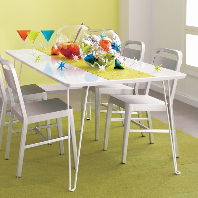 bobby dining table