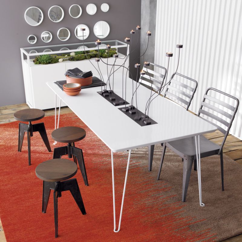 bobby dining table