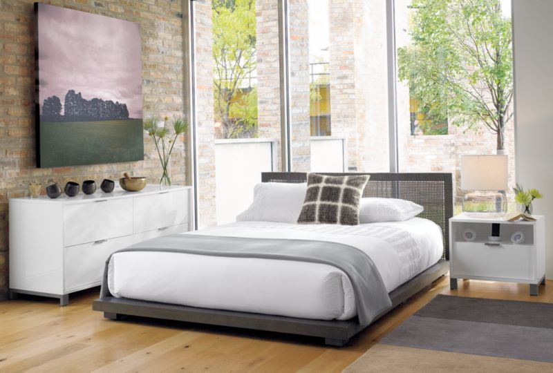 sova bed