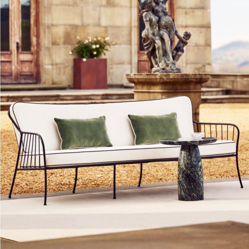 Outdoor Lounge Furniture