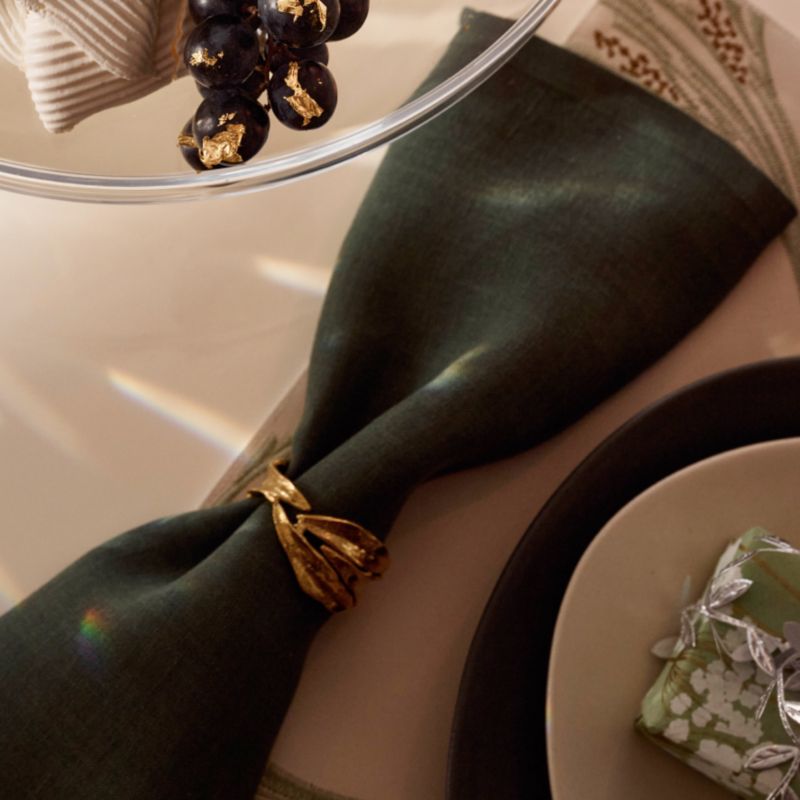  Table Linens 
