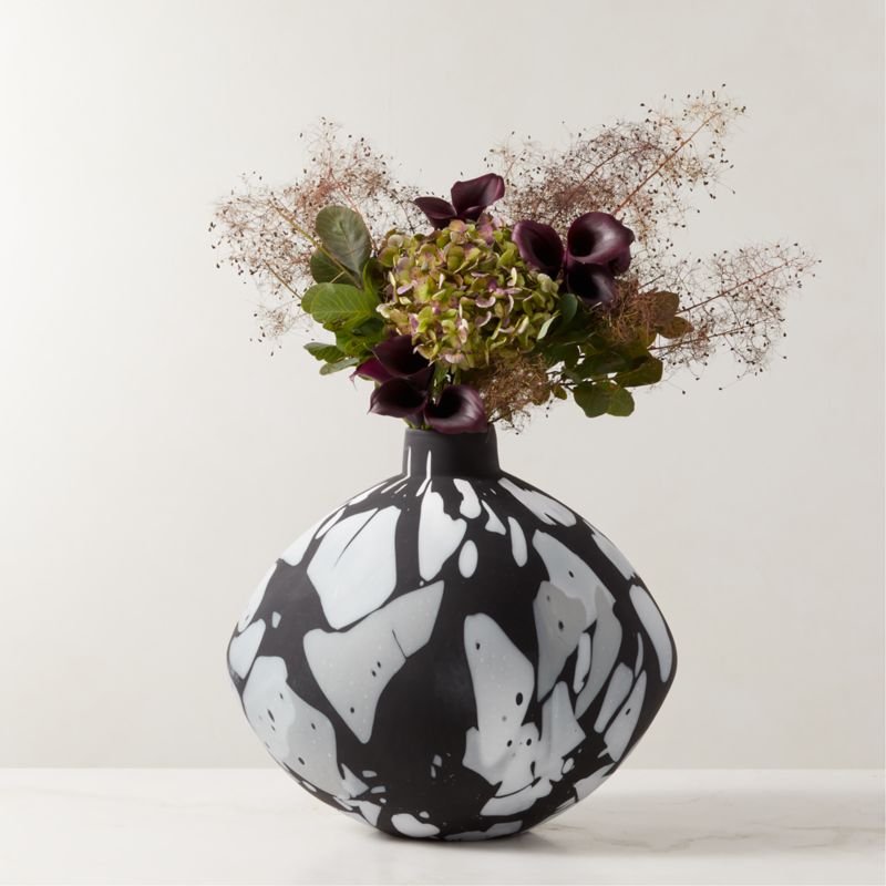 Odin Black Teak Wood Vase