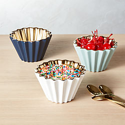 Crinkle Bowls