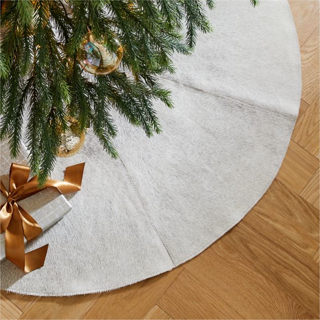 Grey Cowhide Tree Skirt