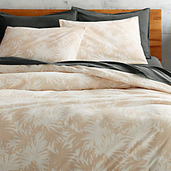 The Hill-Side palm leaves natural bedding