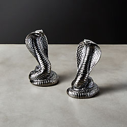 2-Piece Cobra Salt and Pepper Set