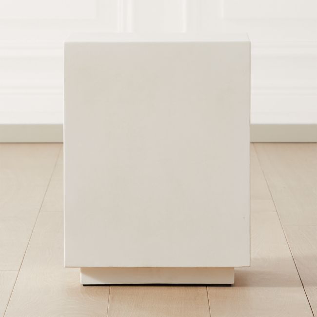 Featured image of post Cb2 Cement Side Table - Perfectly molded with organic slouch that won&#039;t ever lose its shape.
