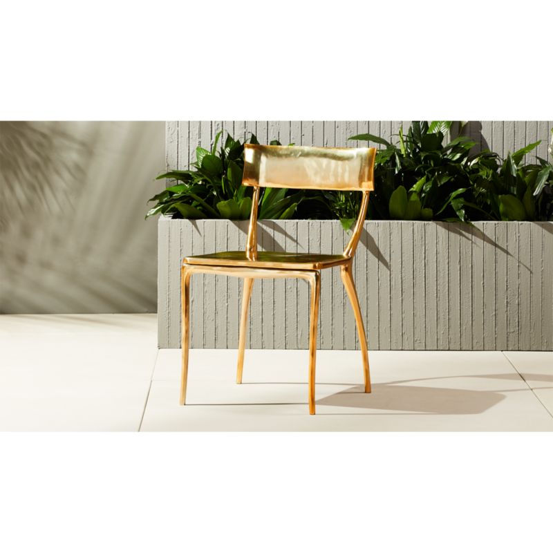 Gold Dining Room Chairs / Dining Chair in Black-Gold Highlights | Dining Chairs : Round out your dining room decor with this stylish upholstered dining chair.