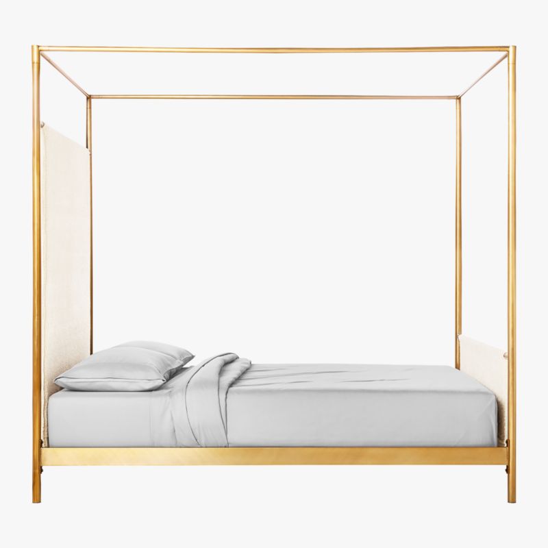 Odessa Shearling Canopy Bed Queen 