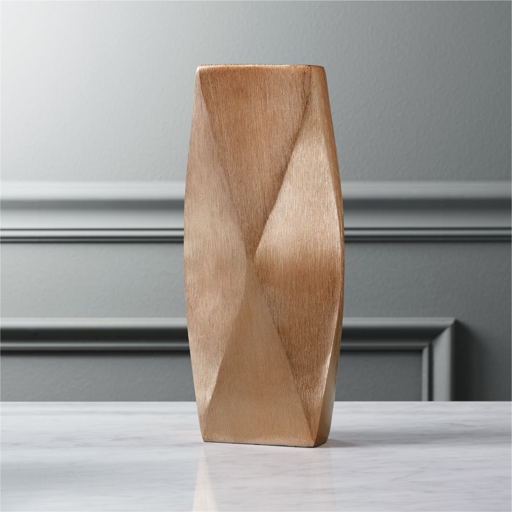 puckr tall copper vase