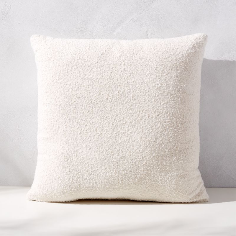 Silves White Boucle Outdoor Throw Pillow 20''x20