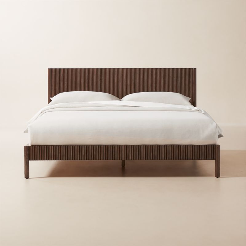 Davison Fluted Wood Queen Bed with Nightstands