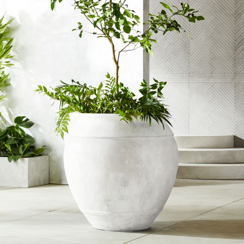 White Belly Xxl Planter