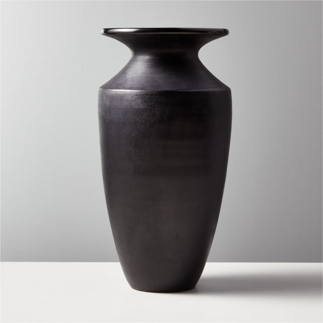 Online Designer Combined Living/Dining Yadira Black Vase